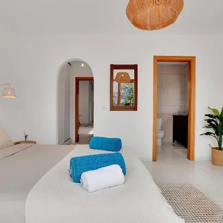 Couette-café Amrita La Oliva